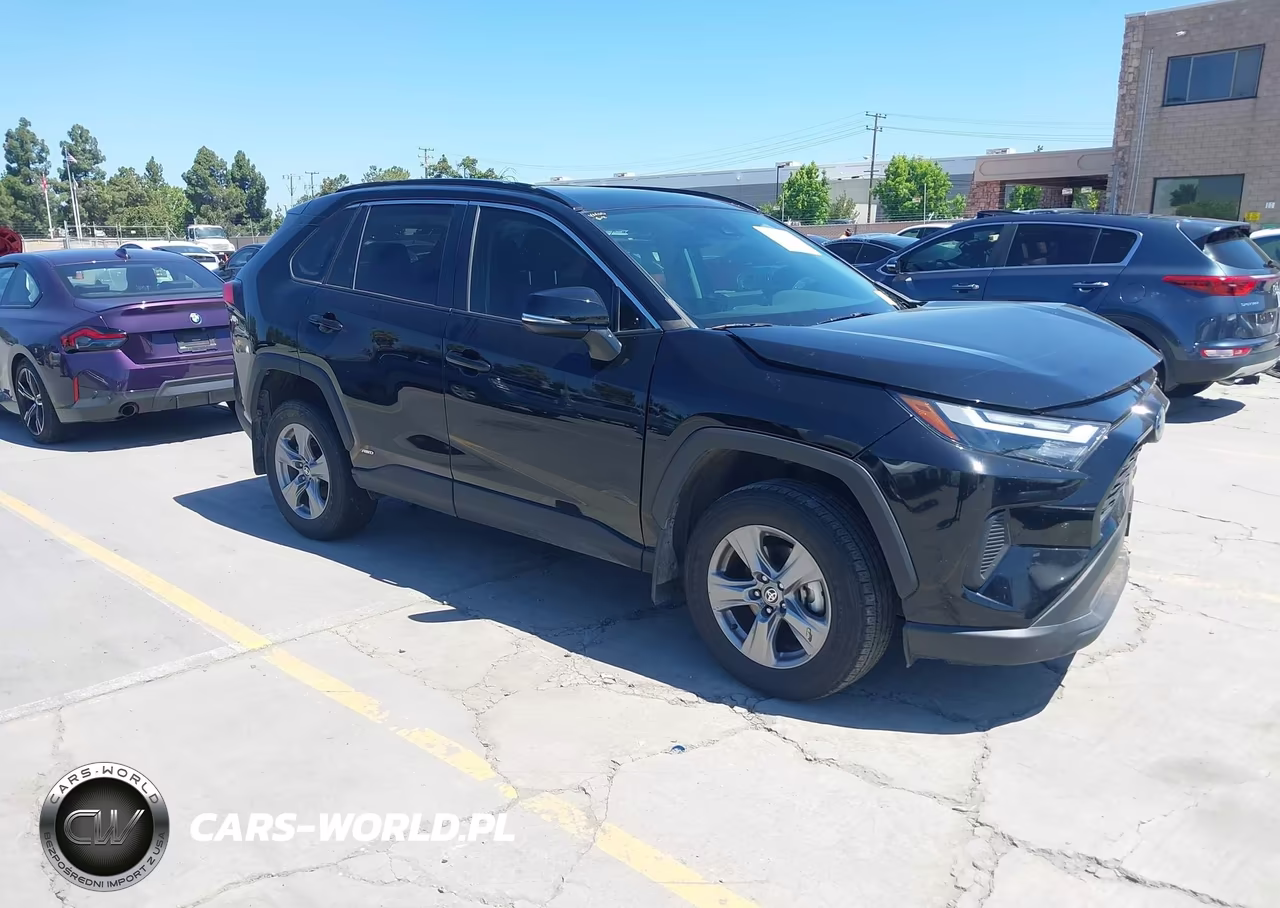2024 Toyota Rav4 Hybrid Xle – zdjęcie 1 z 16