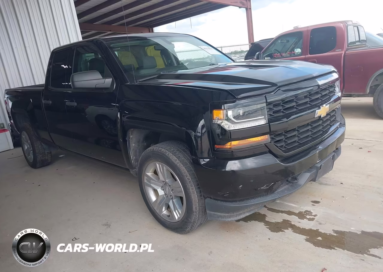 2017 Chevrolet Silverado 1500 Custom – zdjęcie 1 z 16