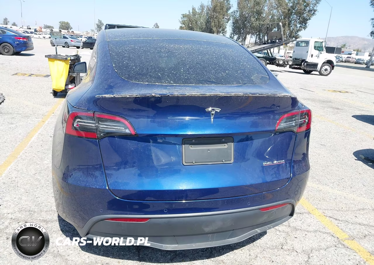 2022 Tesla Model Y Performance Dual Motor All-Wheel Drive VIN:7SAYGDEFXNF390202 - 17