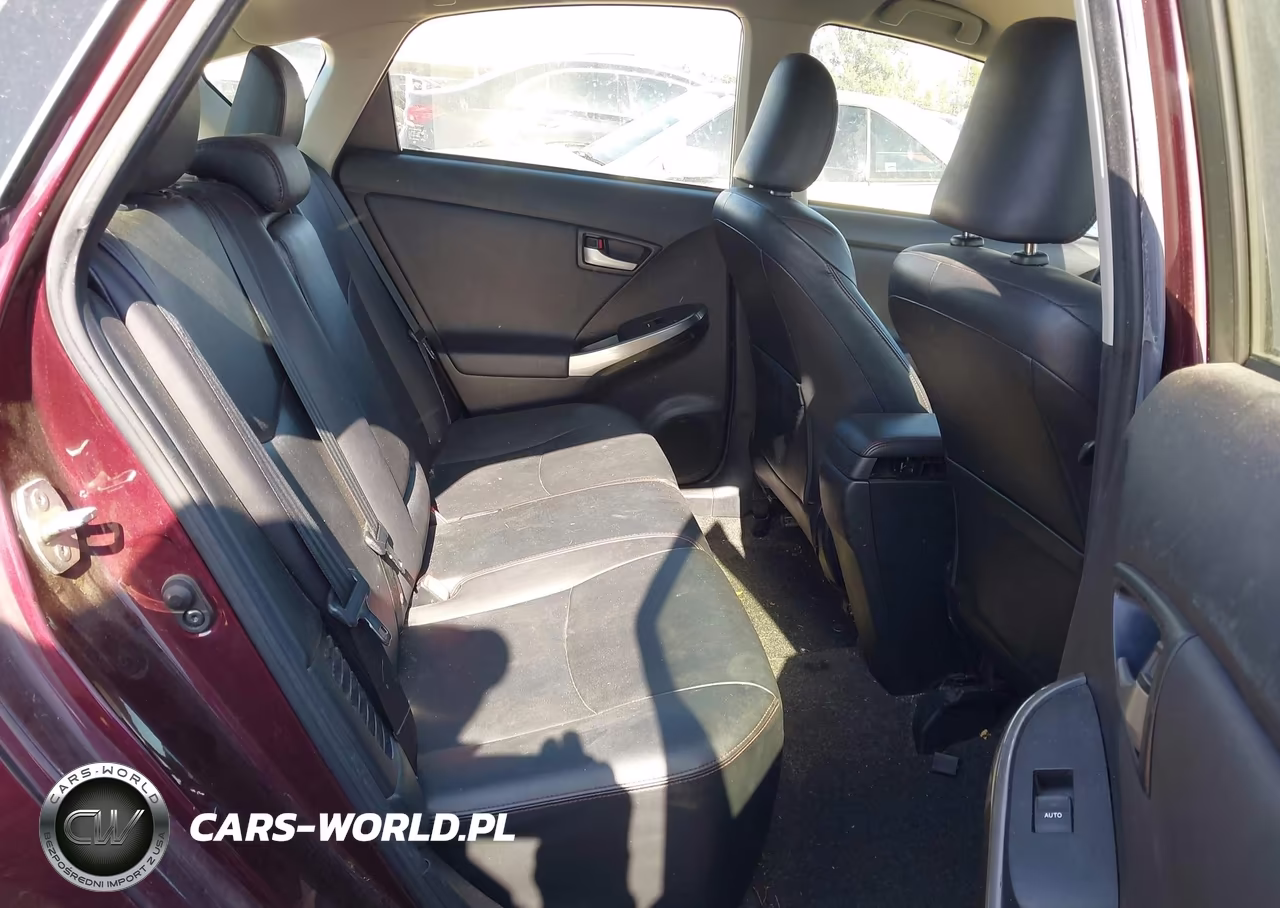2013 Toyota Prius Three Se VIN:JTDKN3DU1D5613245 - 8