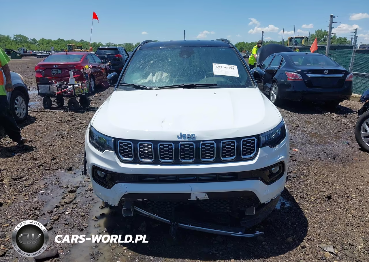 2025 Jeep Compass Limited 4X4 VIN:3C4NJDCN5ST623802 - 12