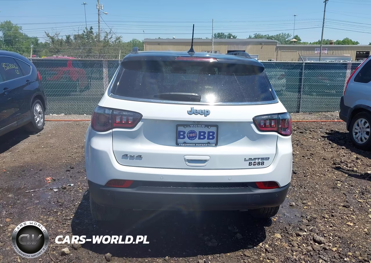 2025 Jeep Compass Limited 4X4 VIN:3C4NJDCN5ST623802 - 16
