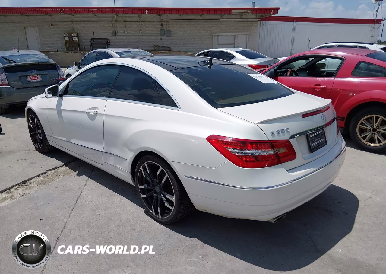 2011 Mercedes-Benz E 350 VIN:WDDKJ5GB4BF064462 - 3