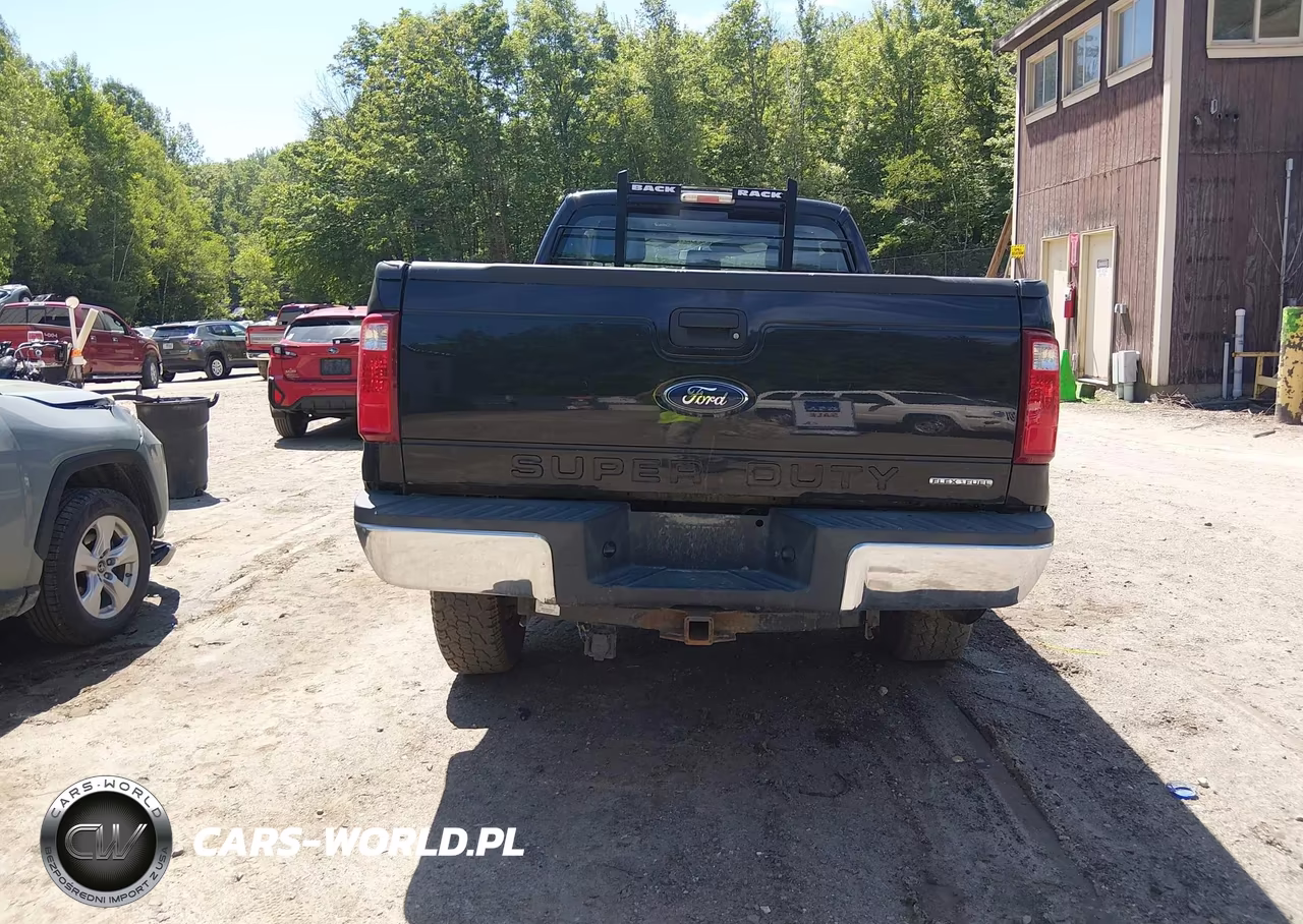 2015 Ford F-250 Xl VIN:1FTBF2B6XFEB25667 - 16