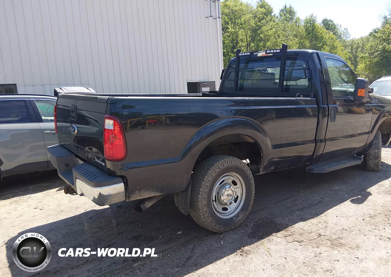 2015 Ford F-250 Xl VIN:1FTBF2B6XFEB25667 - 4