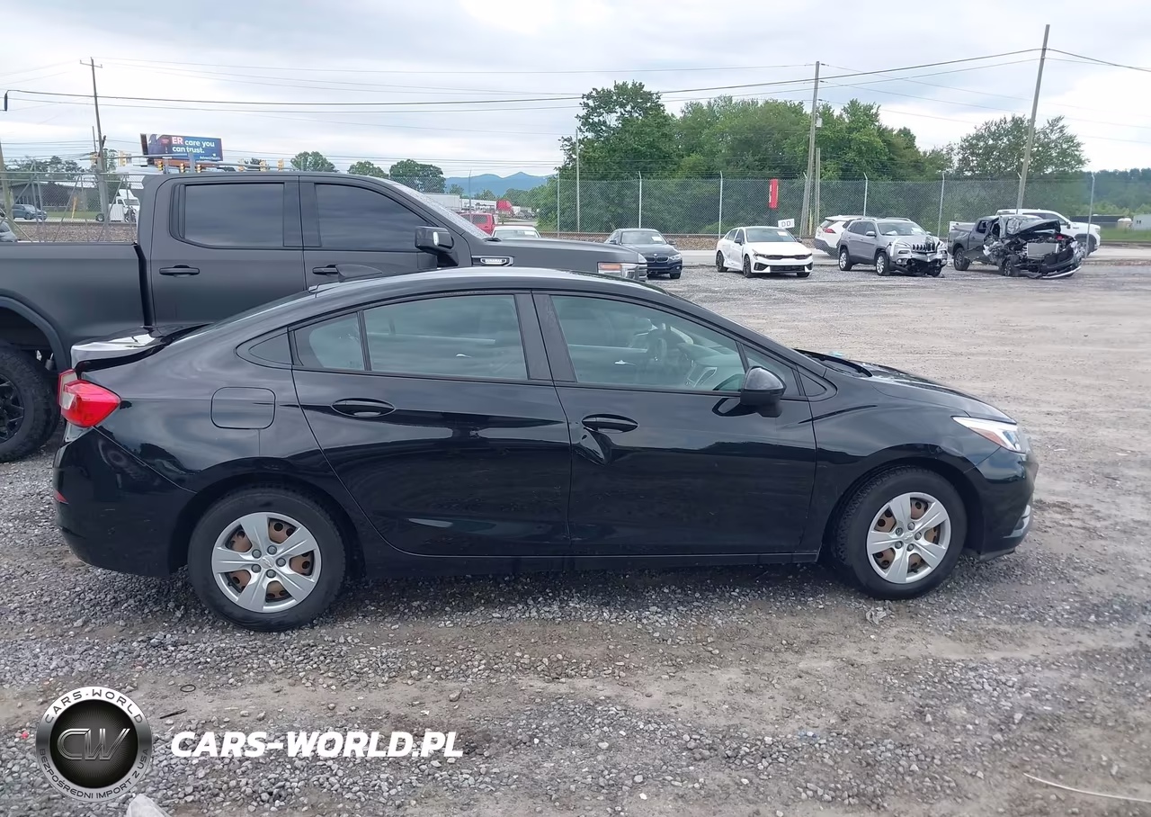 2017 Chevrolet Cruze Ls Auto VIN:1G1BC5SM1H7205691 - 13