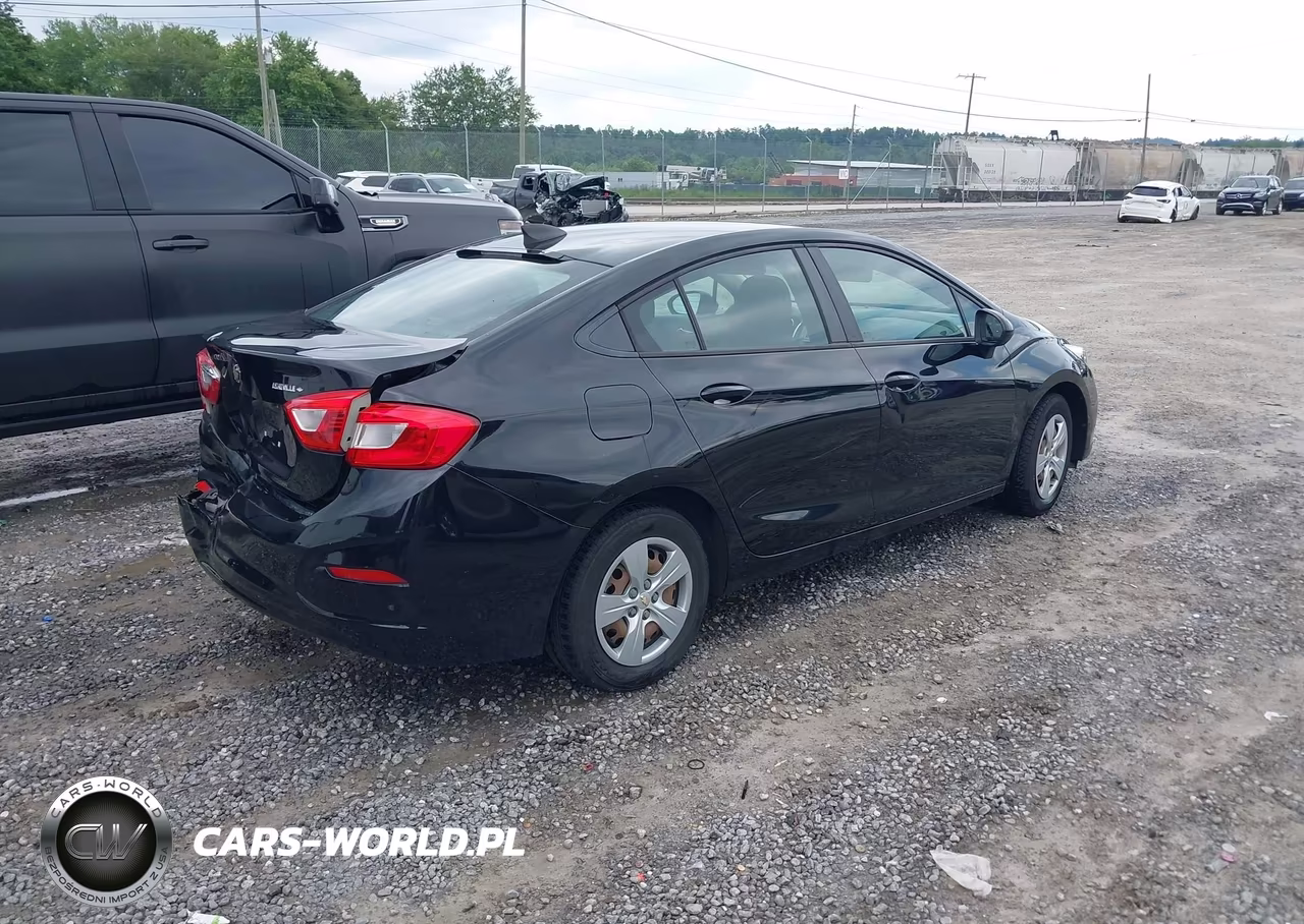 2017 Chevrolet Cruze Ls Auto VIN:1G1BC5SM1H7205691 - 4
