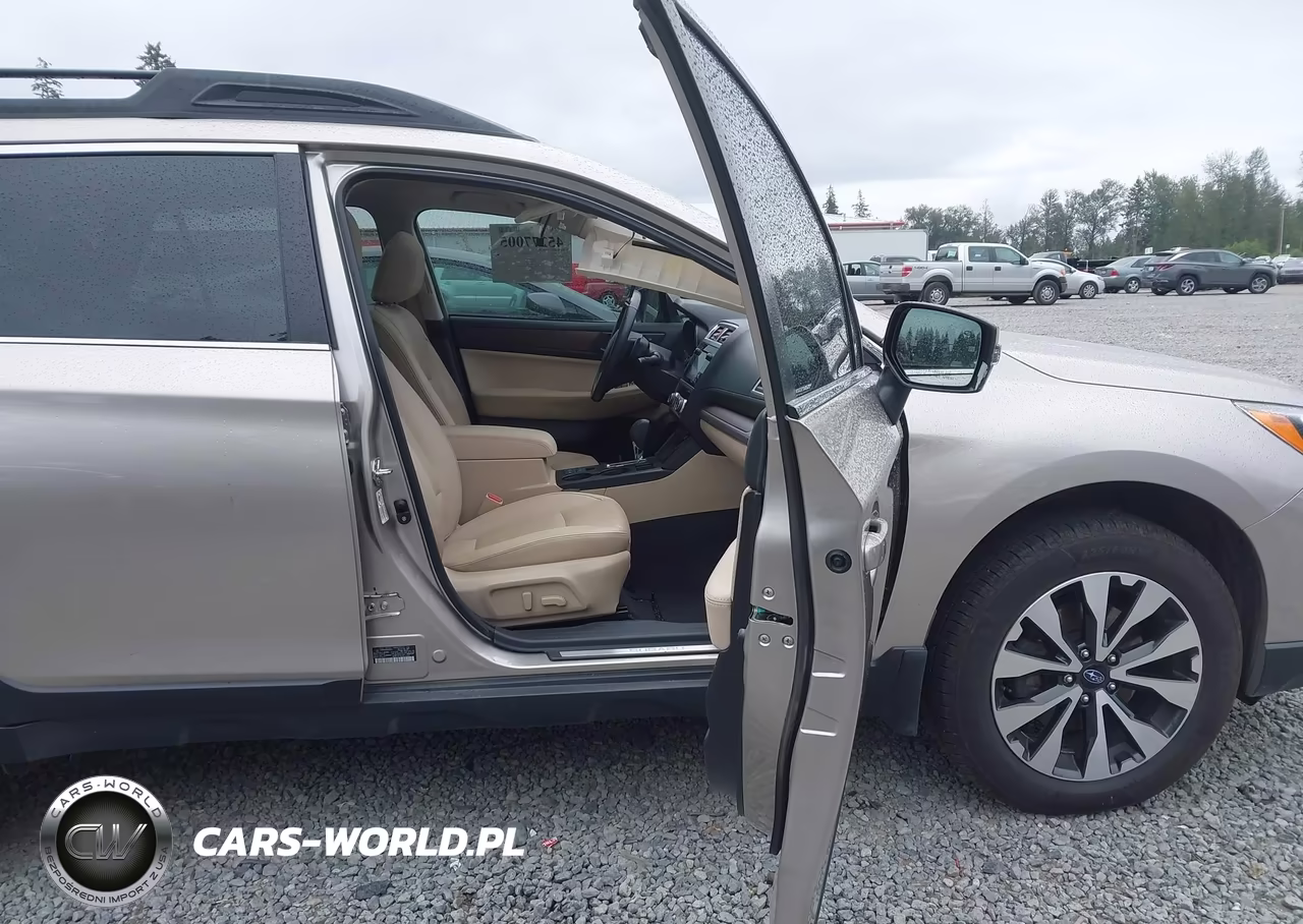 2016 Subaru Outback 3.6R Limited VIN:4S4BSENCXG3345351 - 5