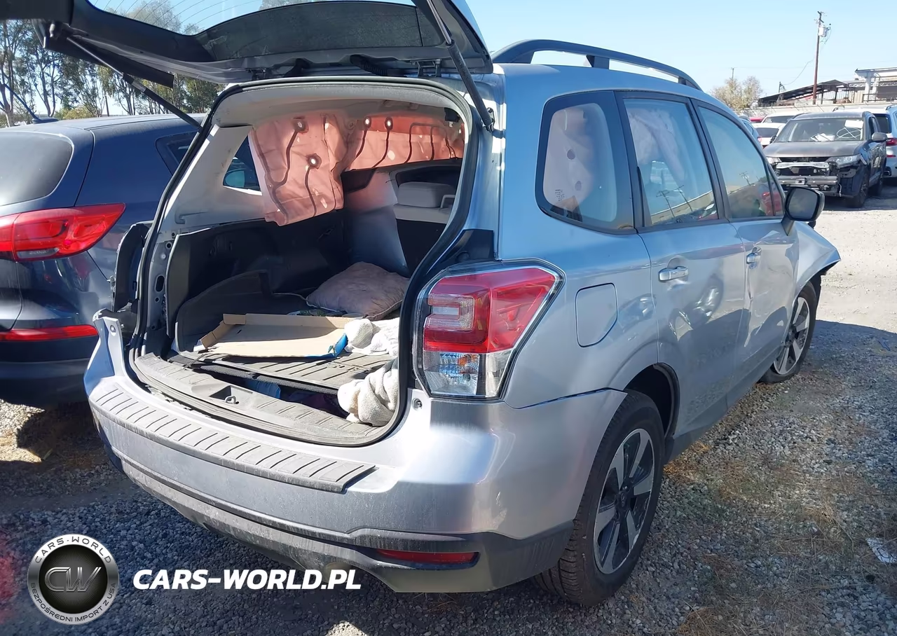 2017 Subaru Forester 2.5I VIN:JF2SJABC2HH585391 - 4