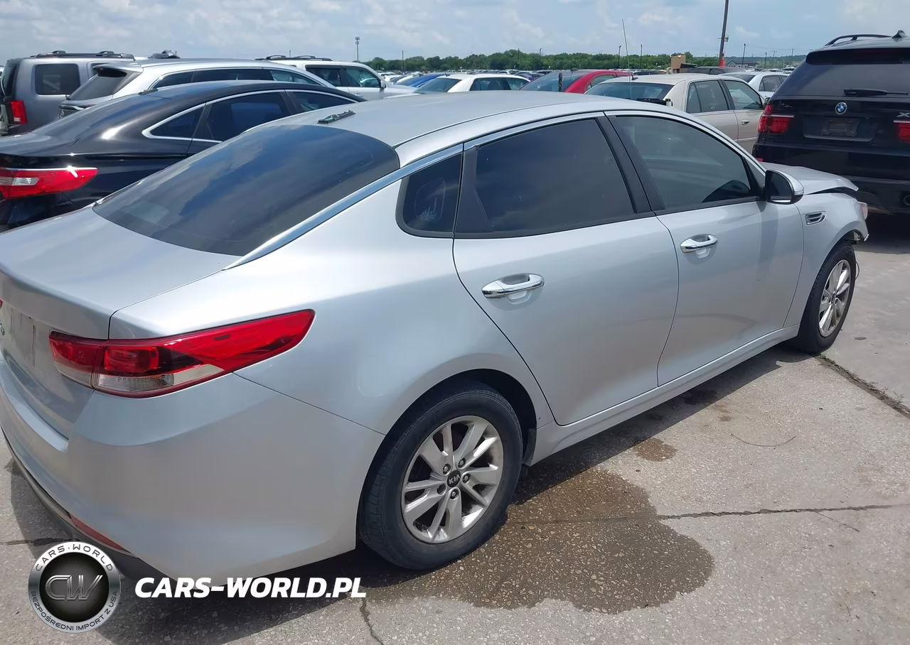 2016 Kia Optima Lx VIN:KNAGT4L33G5117360 - 4