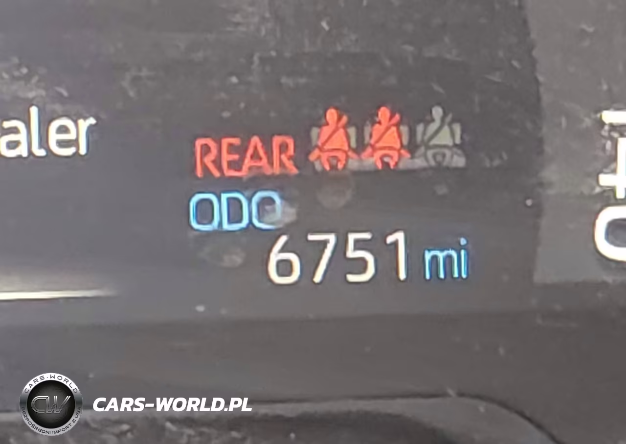 2025 Toyota Rav4 Xle VIN:2T3P1RFVXSW621571 - 16