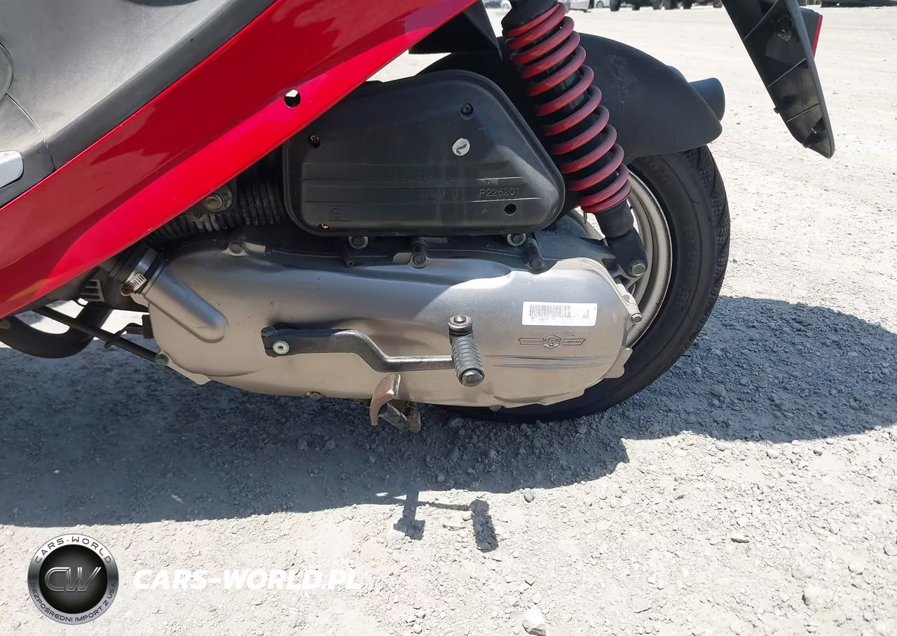 2018 Genuine Scooter Co. Buddy 50 VIN:RFVPAP5A9J1123142 - 9