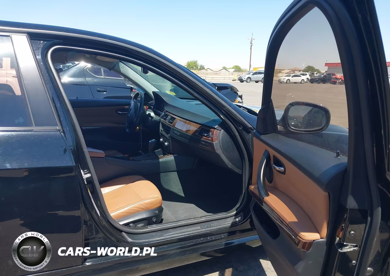 2009 BMW 328I VIN:WBAPH77589NM46251 - 5