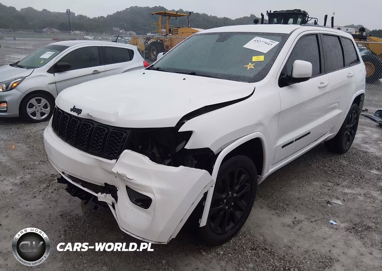 2017 Jeep Grand Cherokee Altitude 4X2 VIN:1C4RJEAG8HC773547 - 19