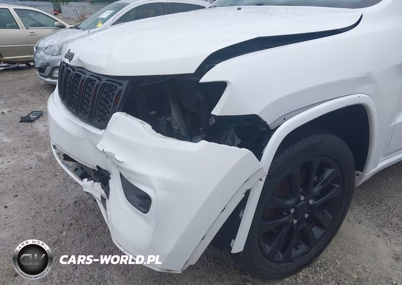 2017 Jeep Grand Cherokee Altitude 4X2 VIN:1C4RJEAG8HC773547 - 6