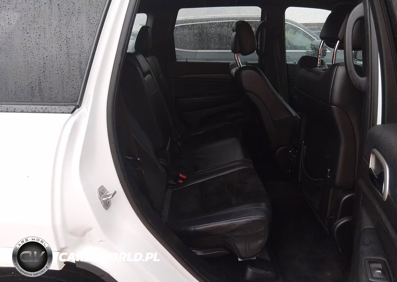 2017 Jeep Grand Cherokee Altitude 4X2 VIN:1C4RJEAG8HC773547 - 8