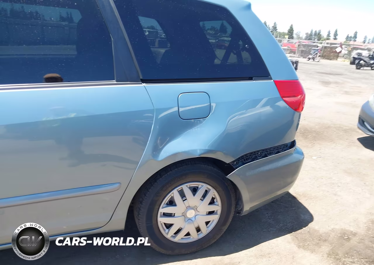 2007 Toyota Sienna Le VIN:5TDZK23CX7S069840 - 13