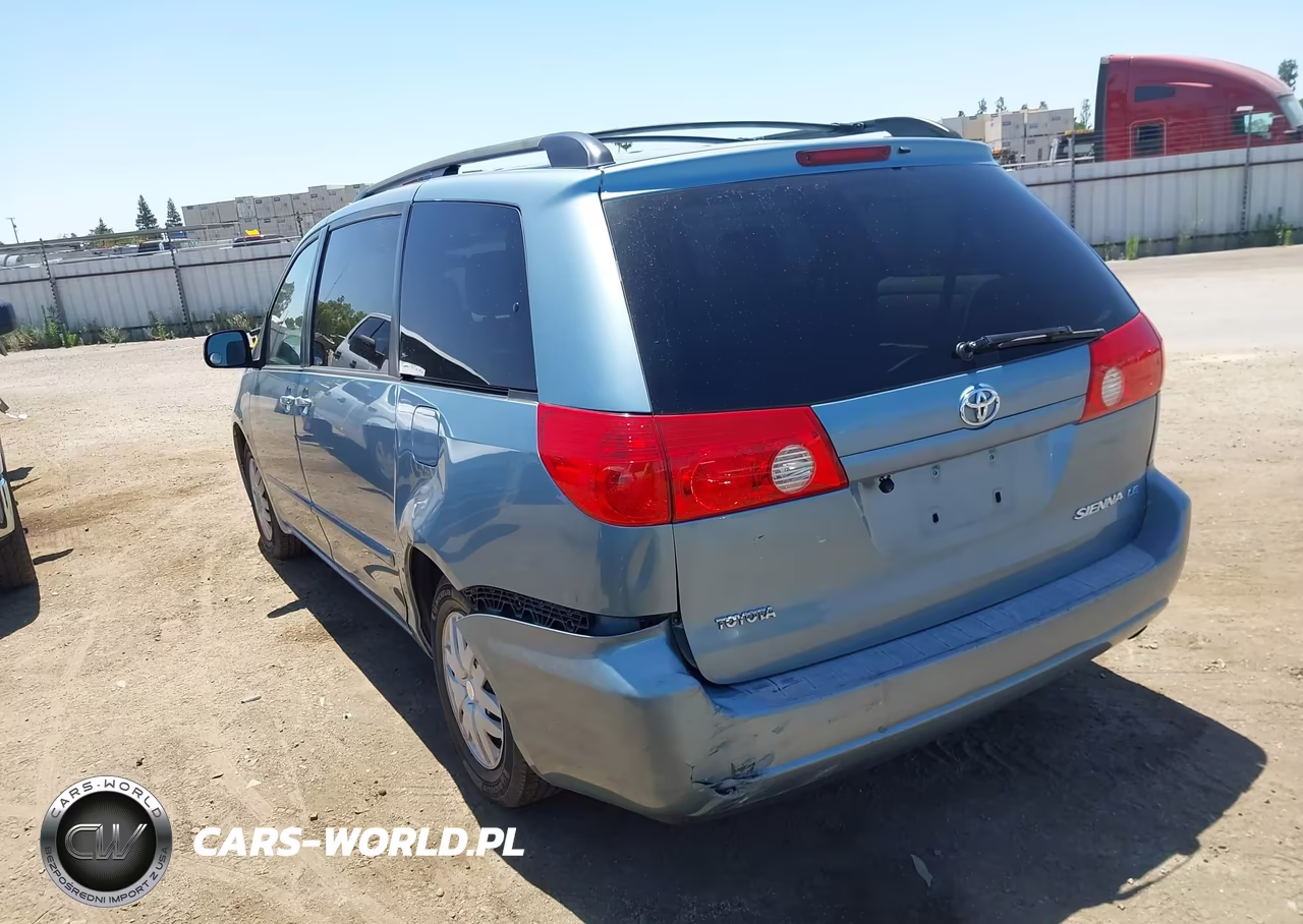 2007 Toyota Sienna Le VIN:5TDZK23CX7S069840 - 3