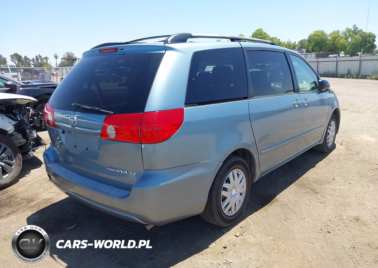 2007 Toyota Sienna Le VIN:5TDZK23CX7S069840 - 4