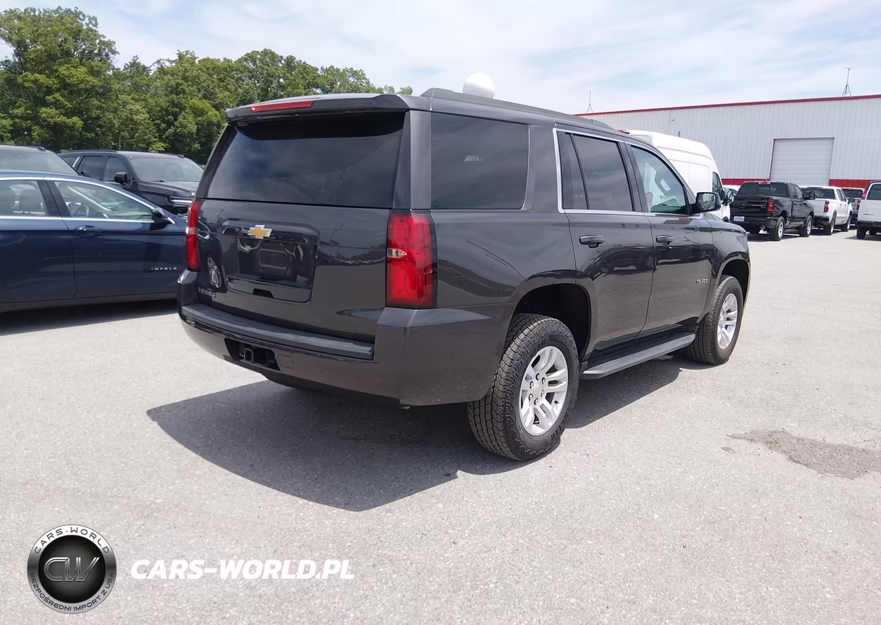 2017 Chevrolet Tahoe Ls VIN:1GNSKAEC1HR293336 - 4