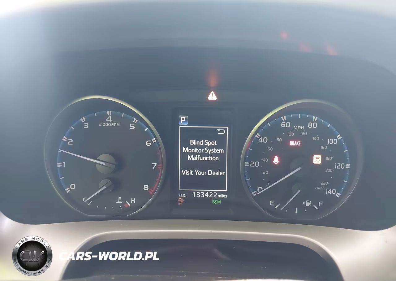 2018 Toyota Rav4 Xle VIN:JTMWFREVXJJ749949 - 15