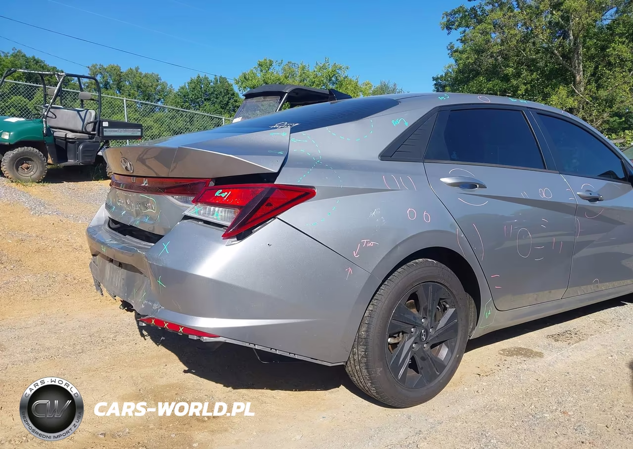 2021 Hyundai Elantra Sel VIN:5NPLM4AG1MH011182 - 18
