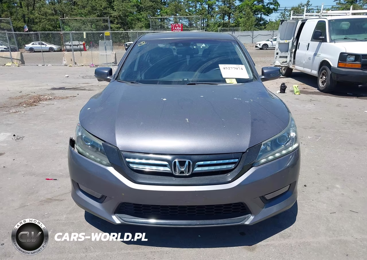 2015 Honda Accord Hybrid Ex-L VIN:1HGCR6F5XFA006210 - 12