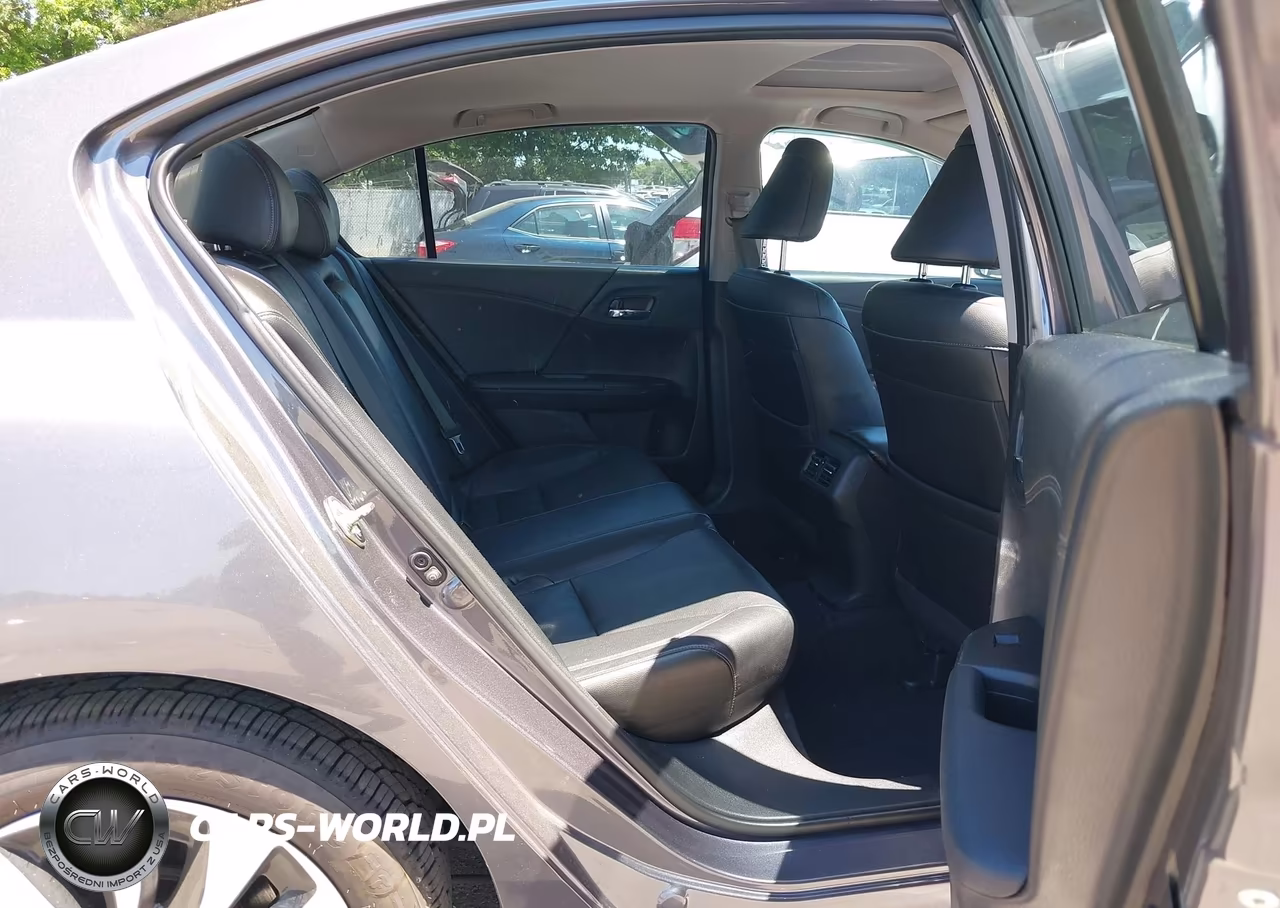 2015 Honda Accord Hybrid Ex-L VIN:1HGCR6F5XFA006210 - 8