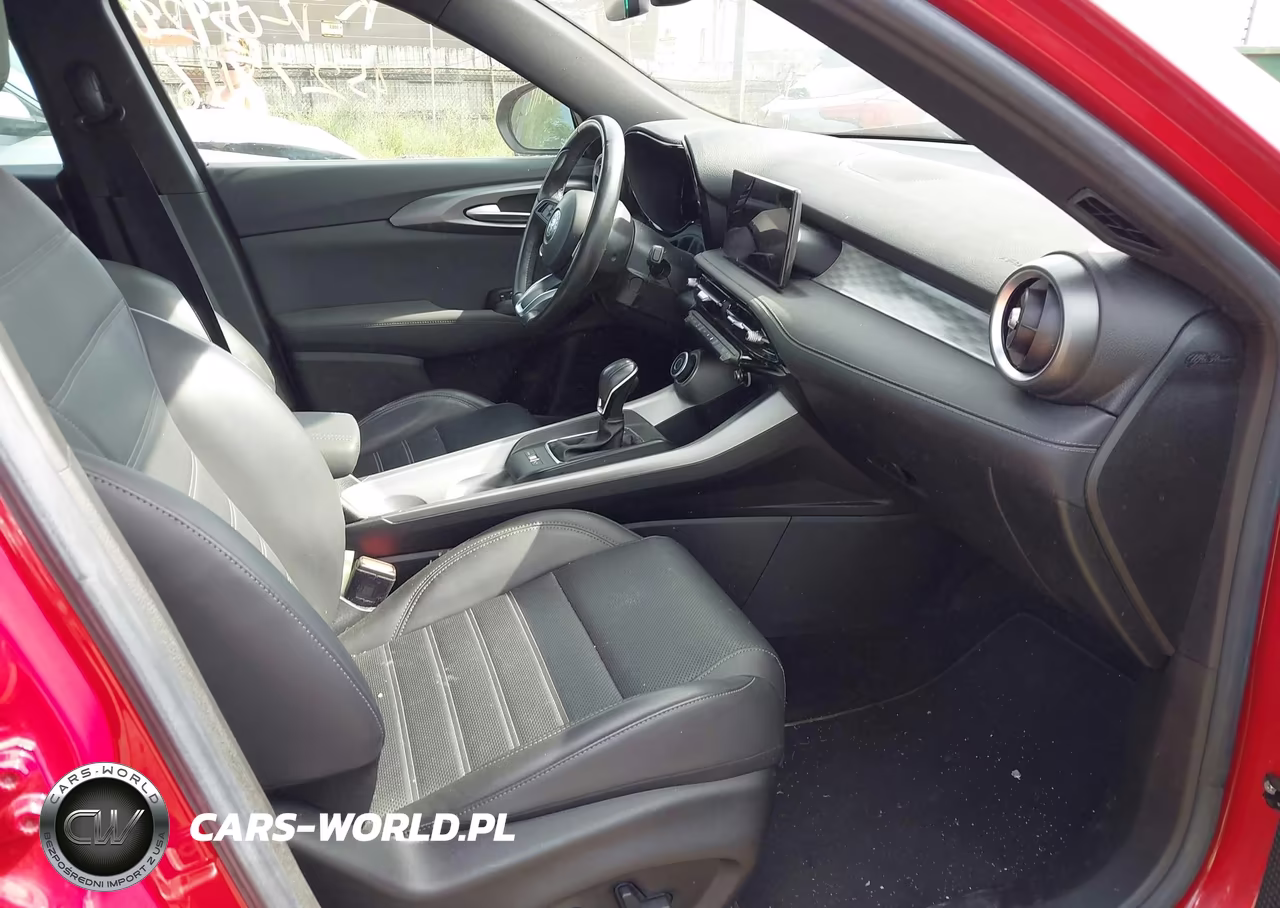 2024 Alfa Romeo Tonale Ti Eawd VIN:ZASPATCW2R3059290 - 5