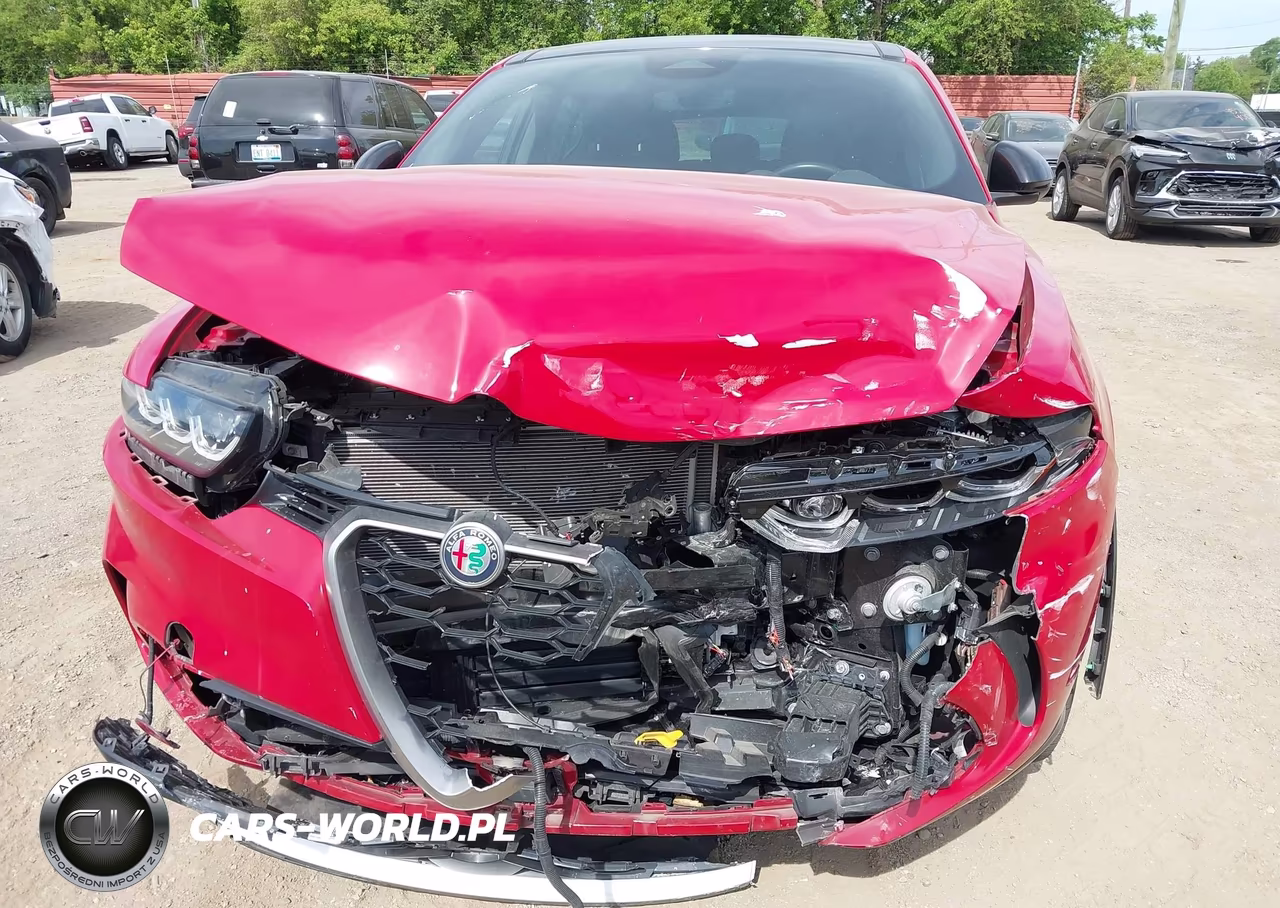 2024 Alfa Romeo Tonale Ti Eawd VIN:ZASPATCW2R3059290 - 6