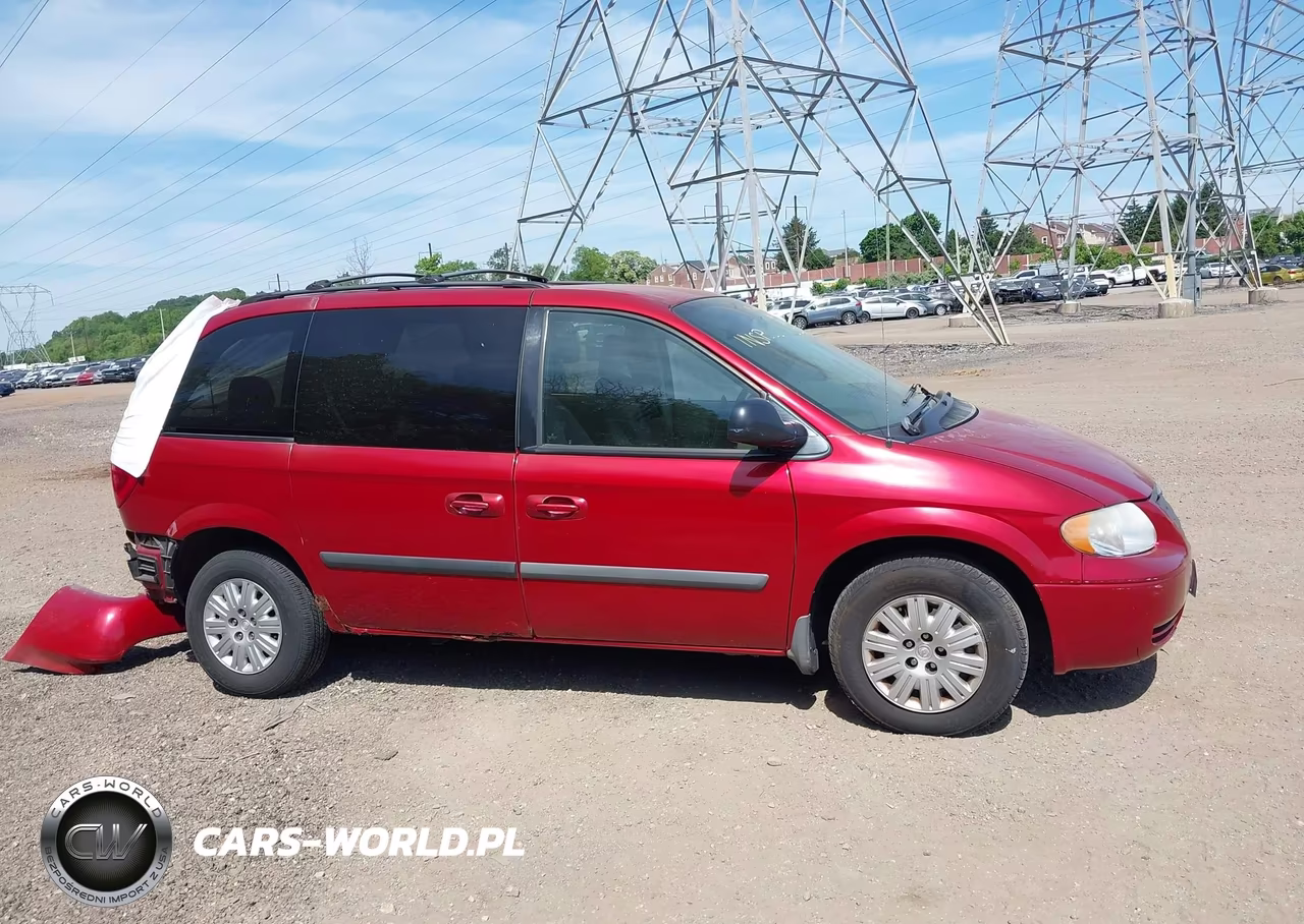 2007 Chrysler Town & Country VIN:1A4GJ45R77B180354 - 14