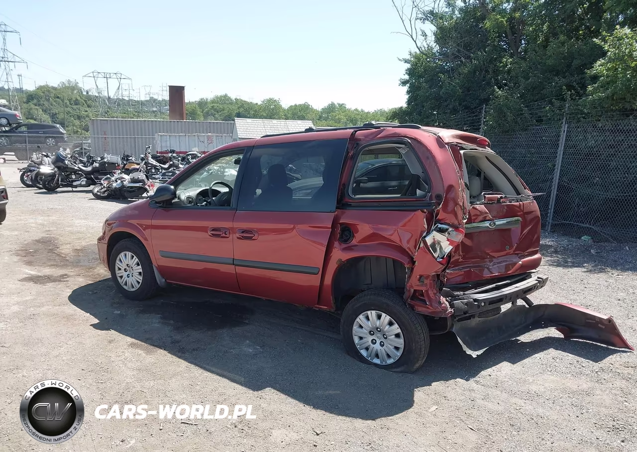 2007 Chrysler Town & Country VIN:1A4GJ45R77B180354 - 18