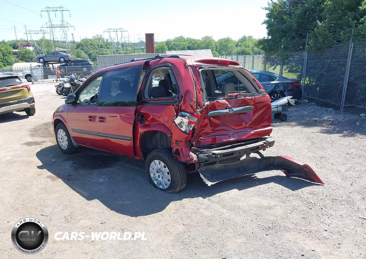 2007 Chrysler Town & Country VIN:1A4GJ45R77B180354 - 3