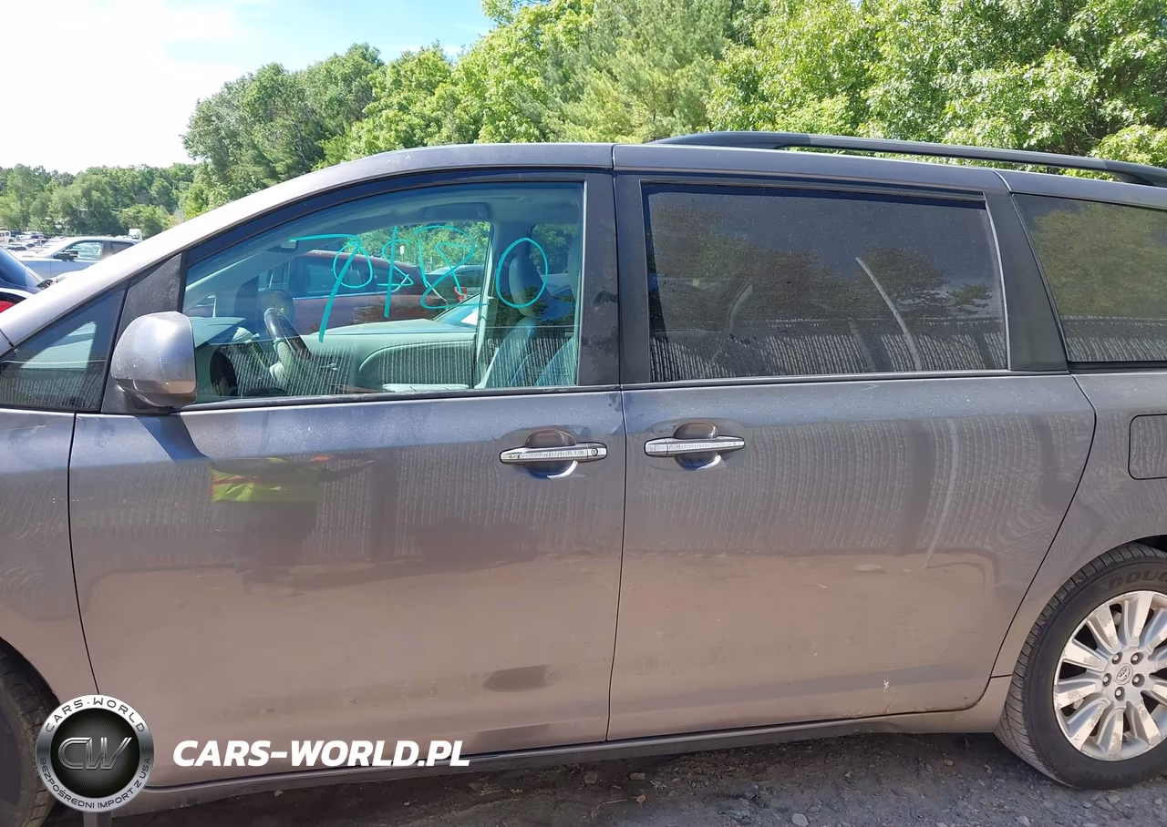 2011 Toyota Sienna Limited VIN:5TDDK3DC4BS010712 - 15