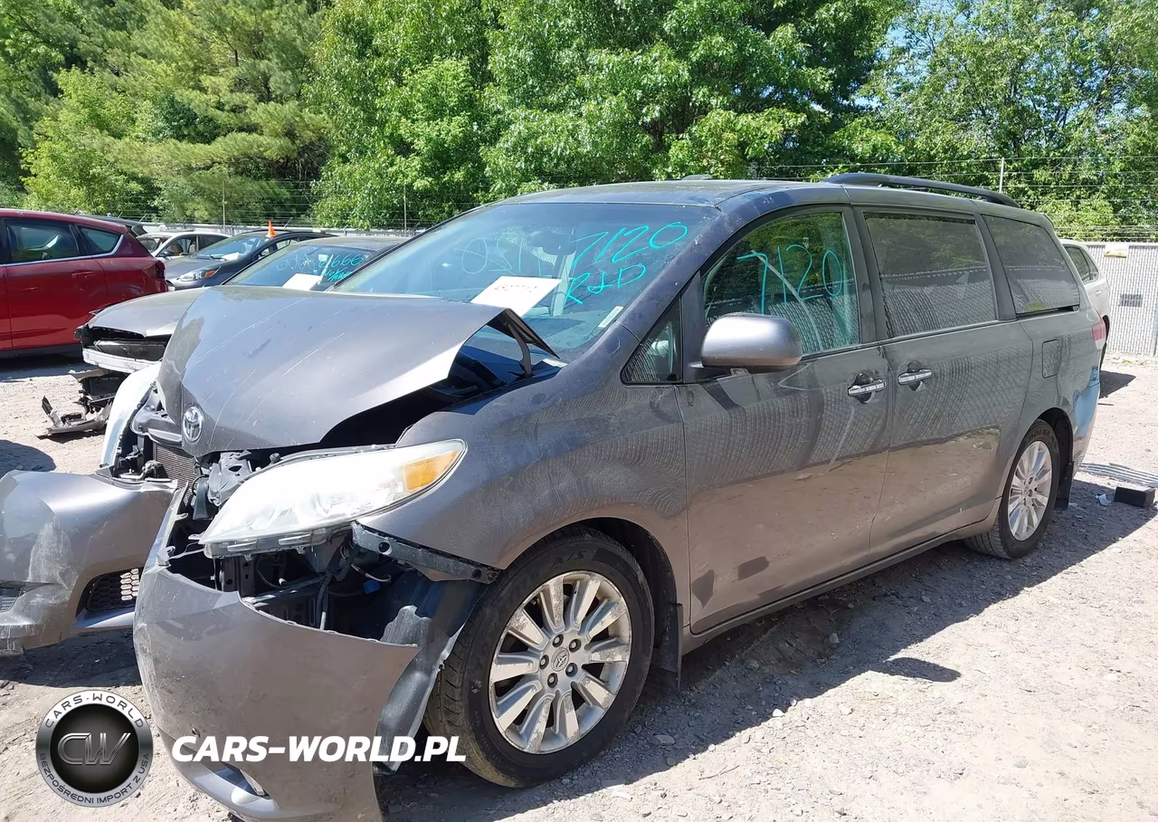 2011 Toyota Sienna Limited VIN:5TDDK3DC4BS010712 - 2