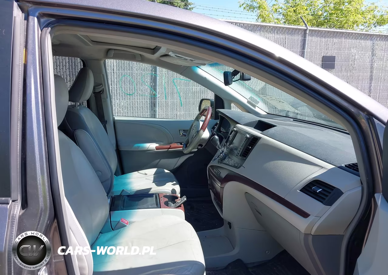 2011 Toyota Sienna Limited VIN:5TDDK3DC4BS010712 - 5