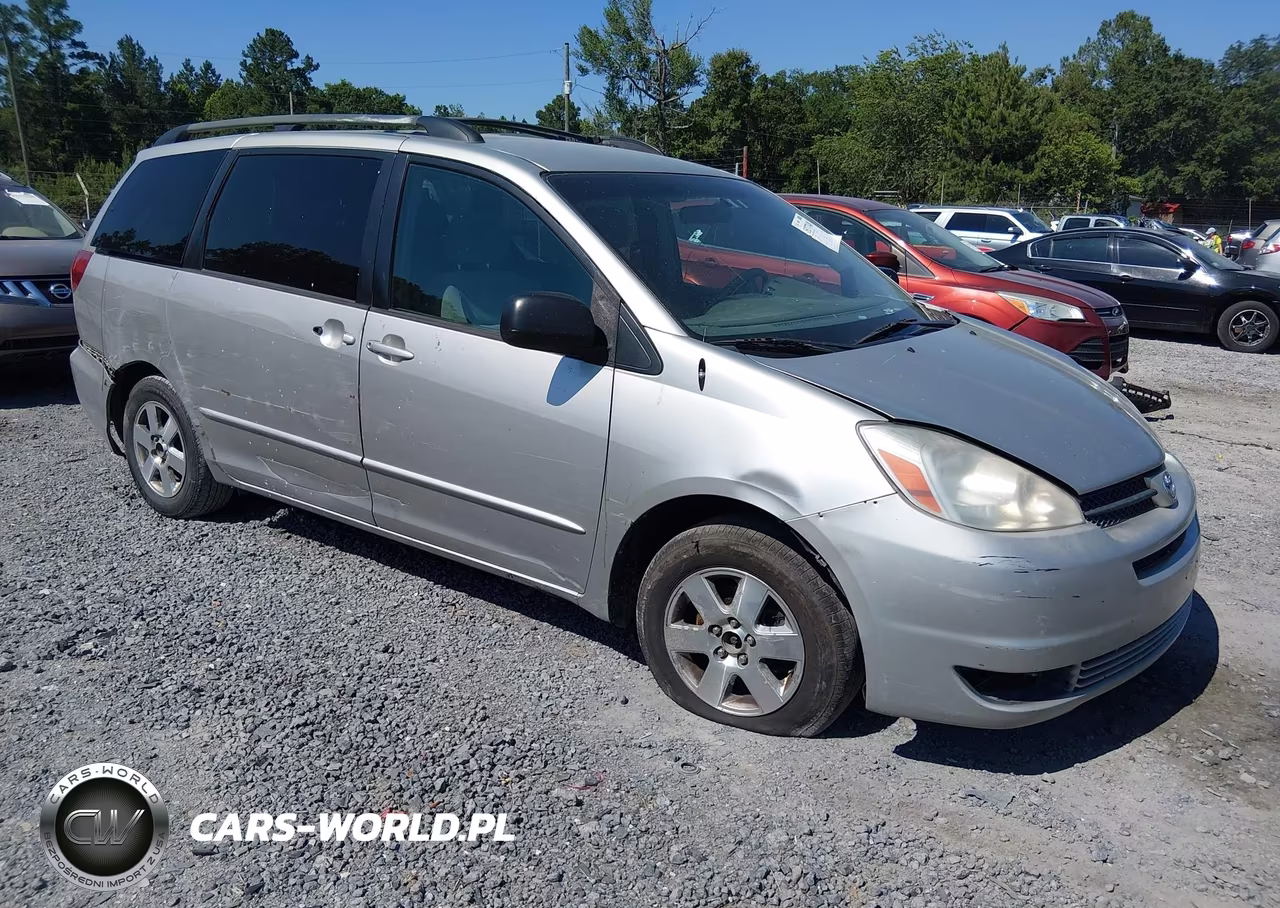 2004 Toyota Sienna Le