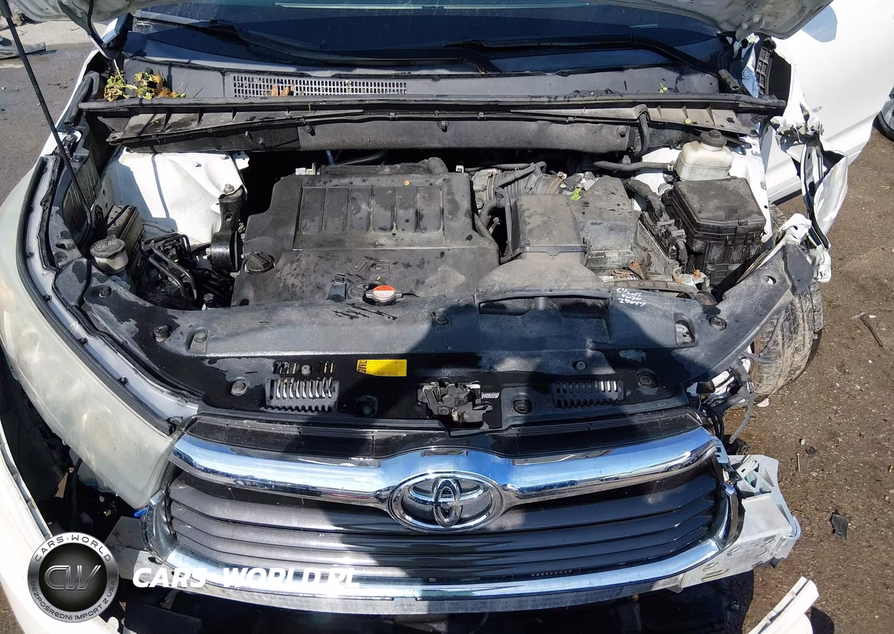 2015 Toyota Highlander Xle V6 VIN:5TDJKRFH8FS207421 - 10