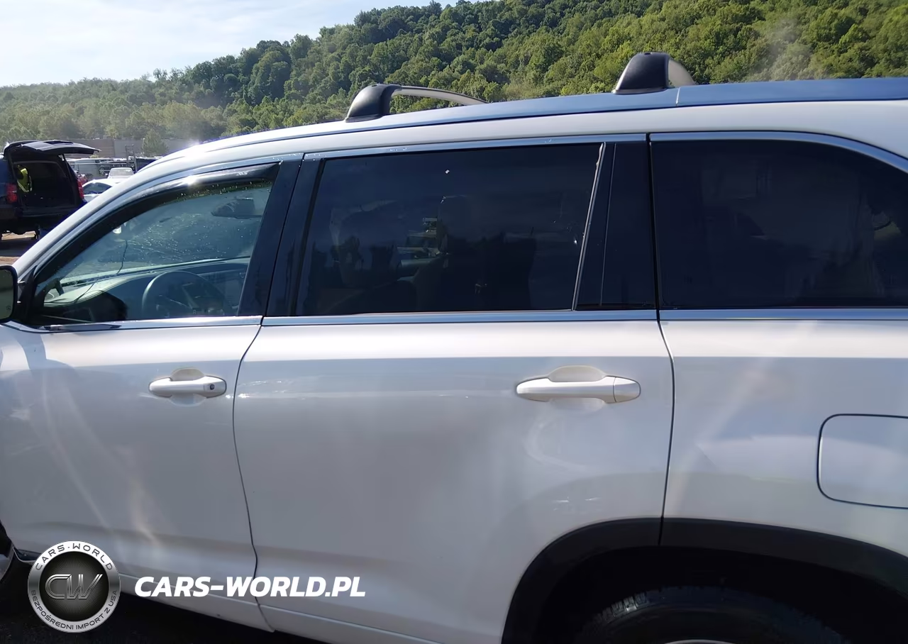 2015 Toyota Highlander Xle V6 VIN:5TDJKRFH8FS207421 - 15