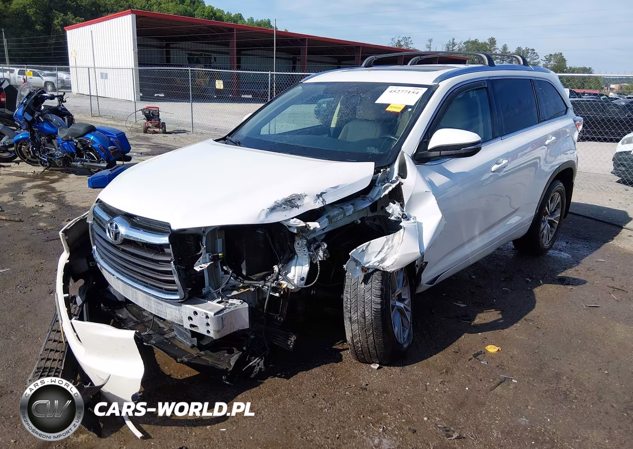 2015 Toyota Highlander Xle V6 VIN:5TDJKRFH8FS207421 - 2