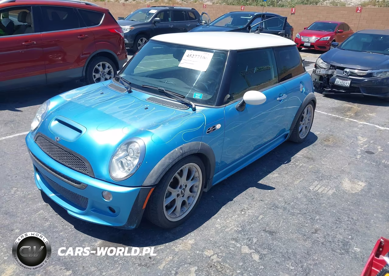 2005 Mini Cooper S VIN:WMWRE33565TG96709 - 2