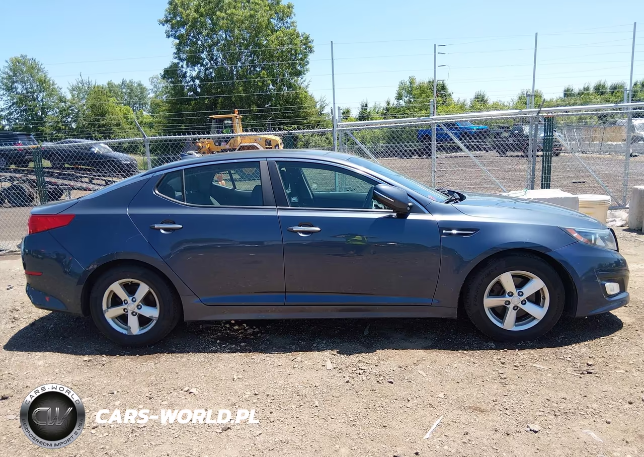 2015 Kia Optima Lx VIN:KNAGM4A79F5611112 - 13