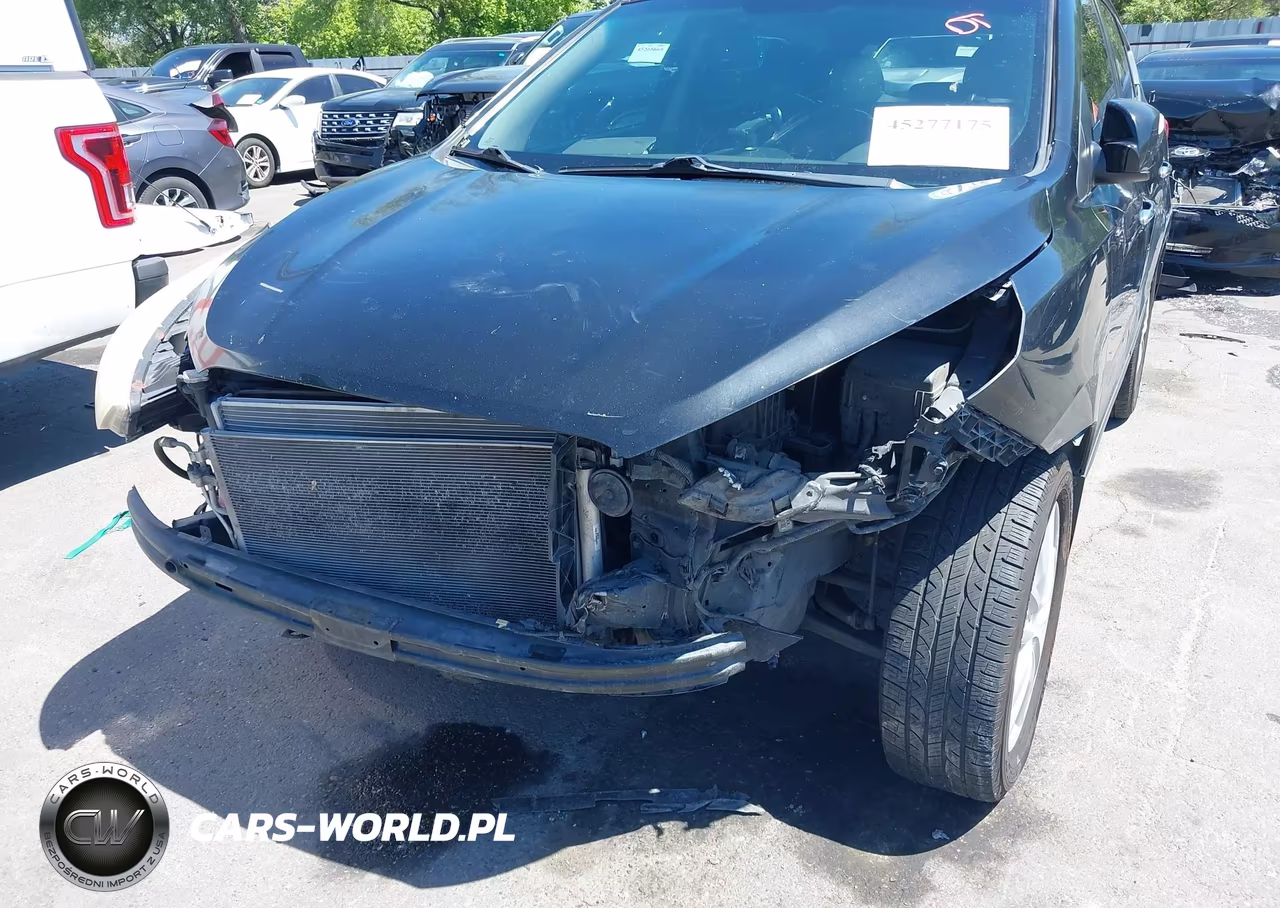 2010 Hyundai Tucson Limited VIN:KM8JUCAC5AU064821 - 6