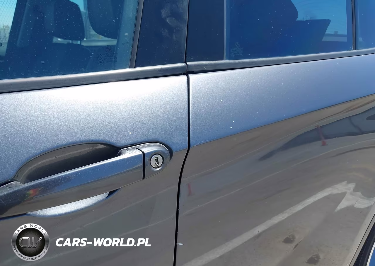 2014 BMW X1 xDrive28I VIN:WBAVL1C58EVR94527 - 12