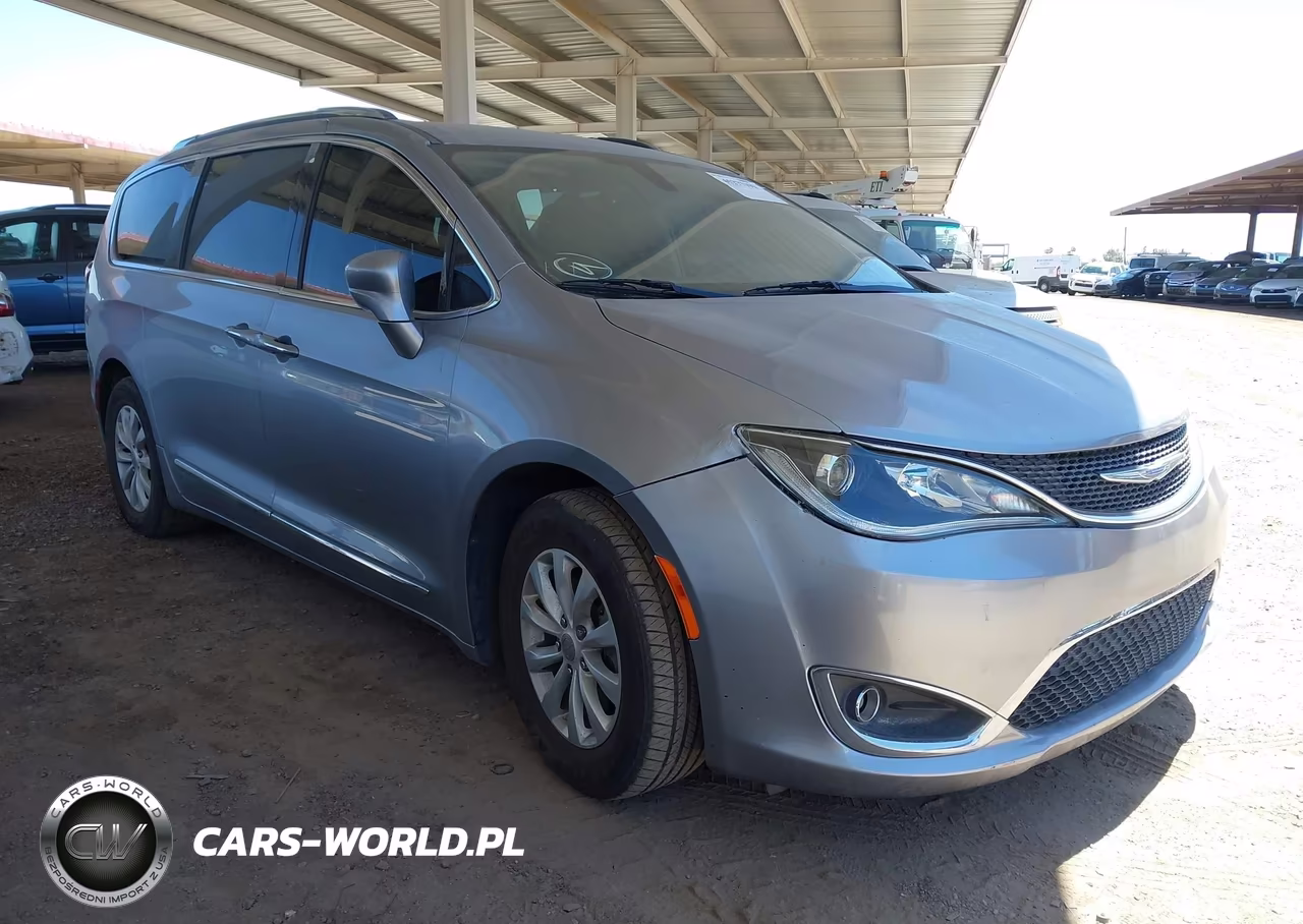 2019 Chrysler Pacifica Touring L – zdjęcie 1 z 16