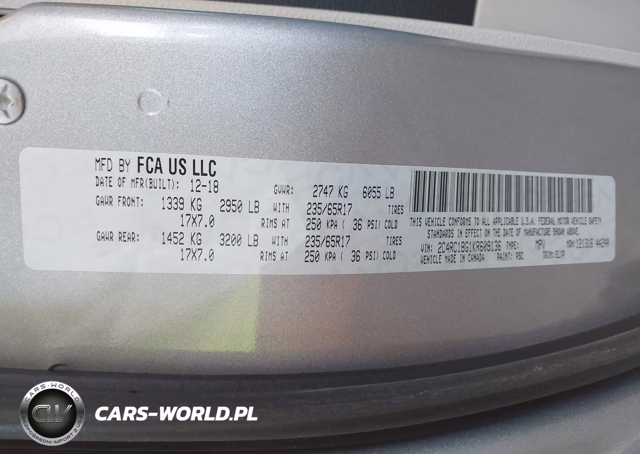 2019 Chrysler Pacifica Touring L VIN:2C4RC1BG1KR609136 - 9