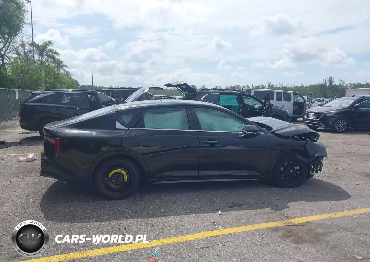 2025 Kia K4 Gt-Line Turbo VIN:3KPFW4DC7SE206186 - 13