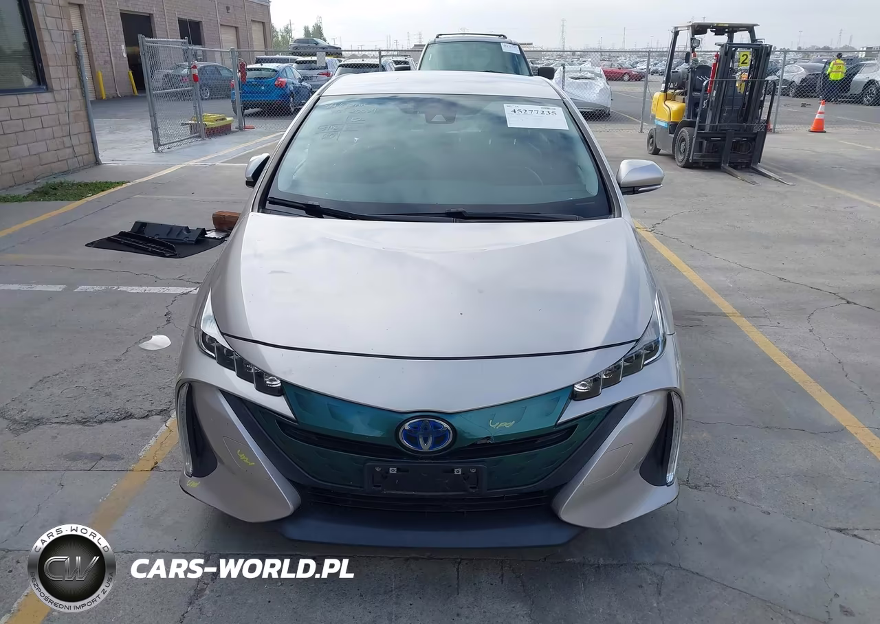 2017 Toyota Prius Prime Premium VIN:JTDKARFP1H3048423 - 12