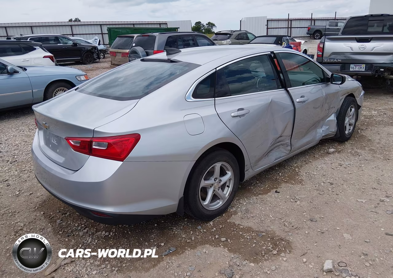 2017 Chevrolet Malibu Ls VIN:1G1ZB5ST2HF225379 - 4