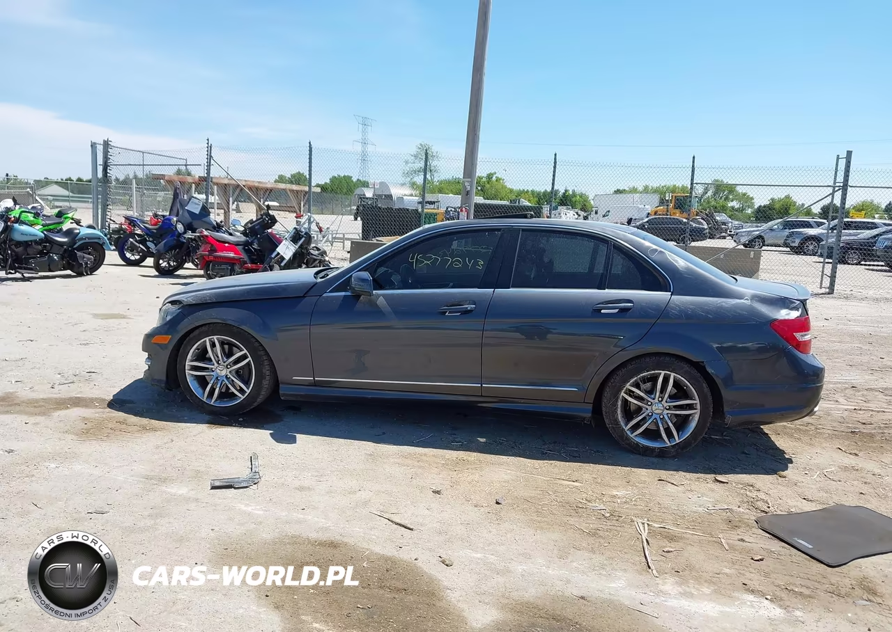 2013 MERCEDES-BENZ C 300 4MATIC VIN:WDDGF8AB1DR259700 - 14